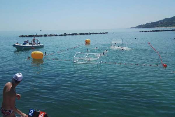 beach waterpolo san vito h