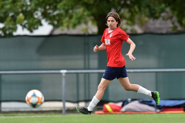 daniela sabatino allenamento francia h