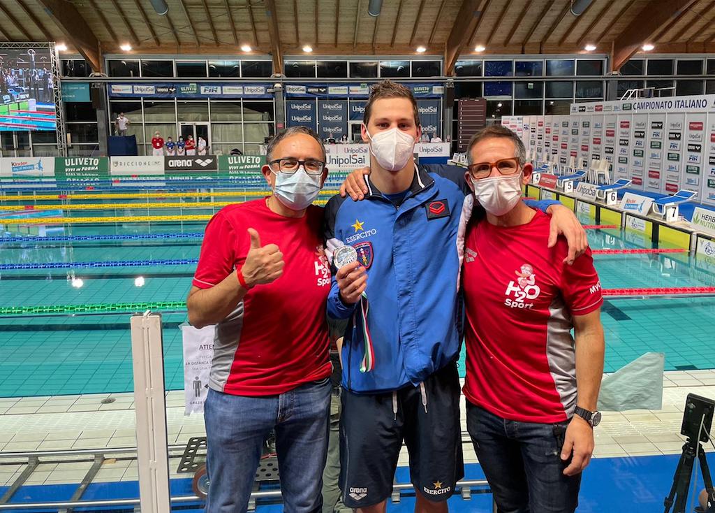 Di Fabio con i tecnici dell'H2O Sport